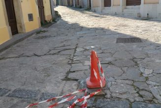 Buche nel centro storico, finalmente, riparate