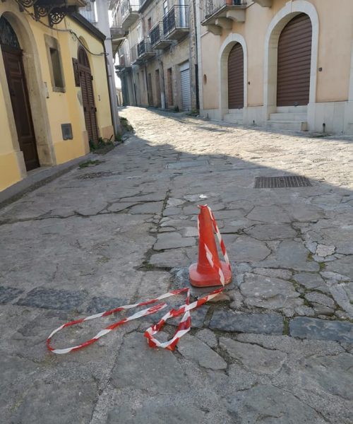 Buche nel centro storico, finalmente, riparate