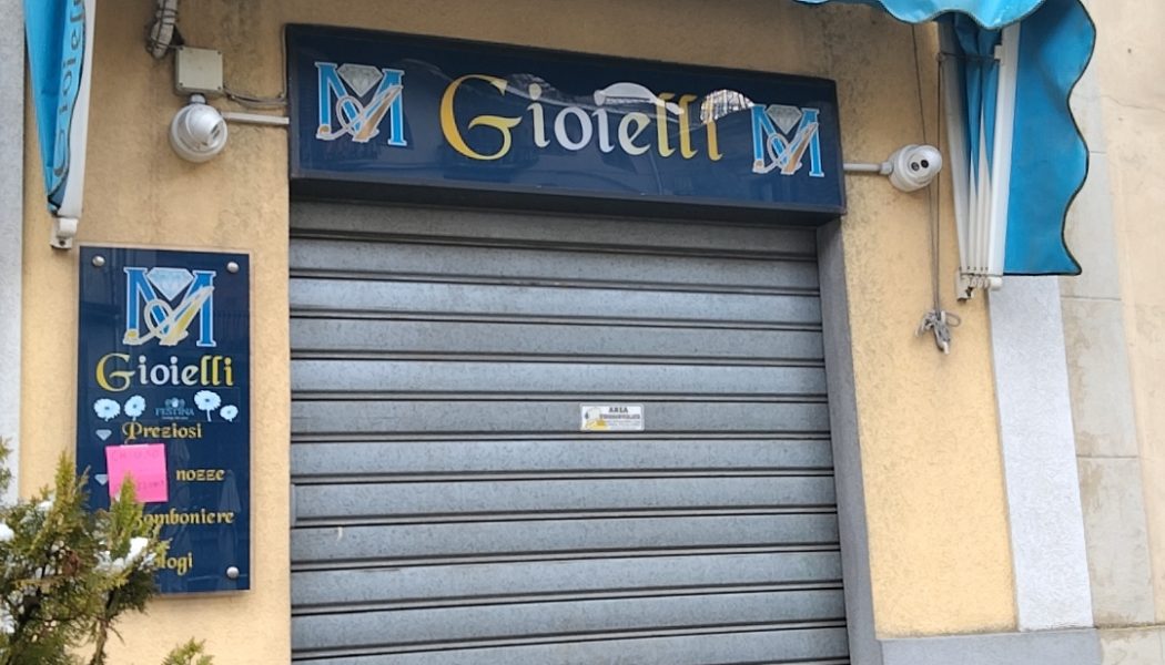 Chiude la gioielleria di Nino Materia
