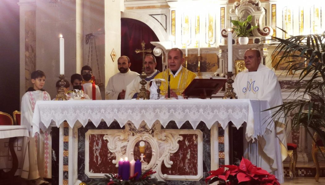 PADRE ANTONIO CALABRO’ FESTEGGIA IL SUO PRIMO ANNO DI INCARICO PASTORALE A MONTALBANO