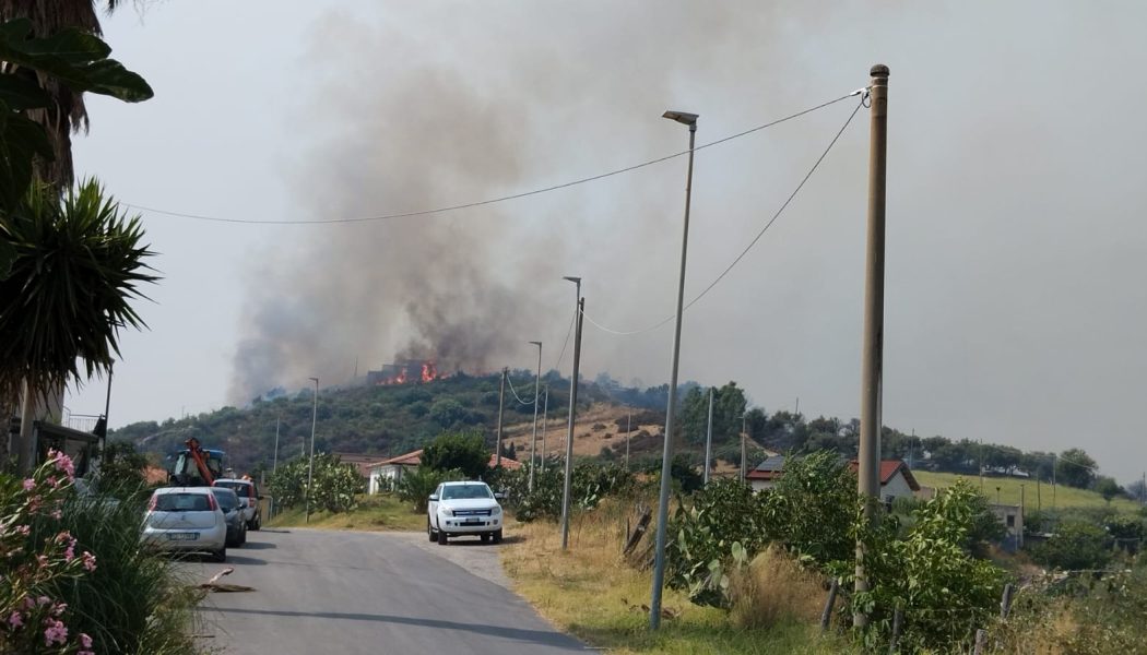 Un martedì di fuoco, emergenza incendi