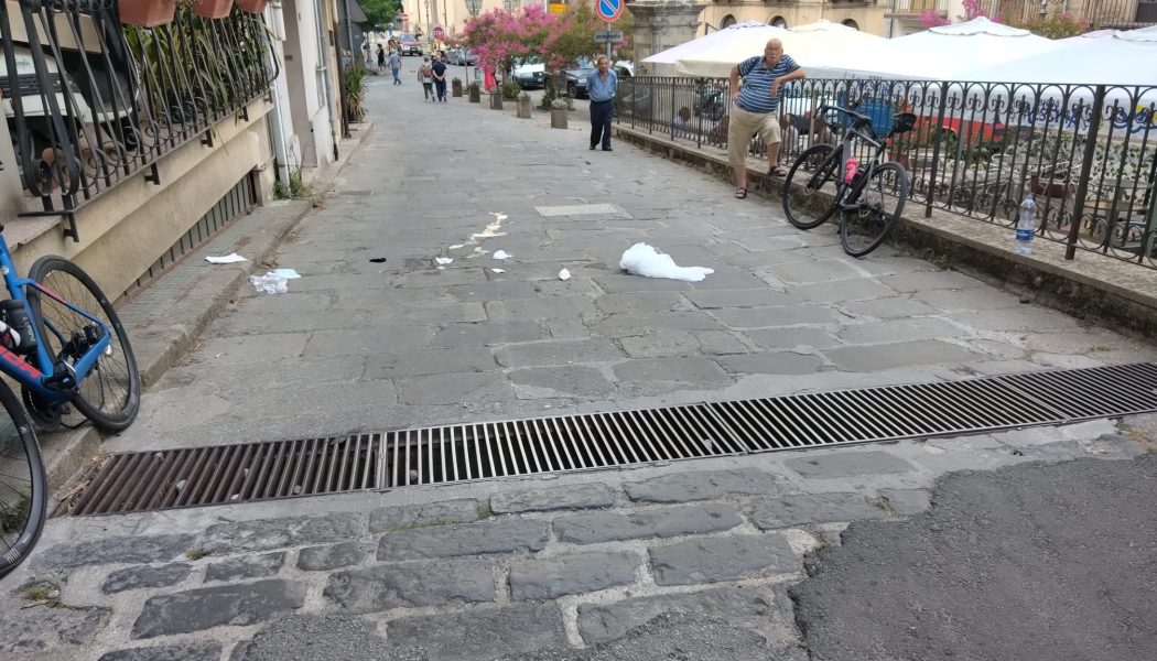 Grave incidente in via Etna