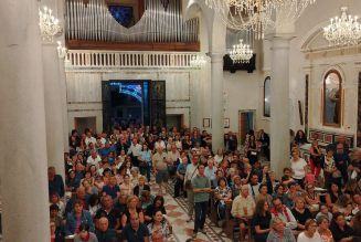 BAMBINO DI 5 ANNI SI PERDE DURANTE LA PROCESSIONE
