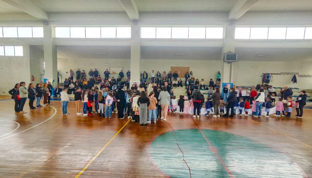 La scuola celebra i nonni di Montalbano